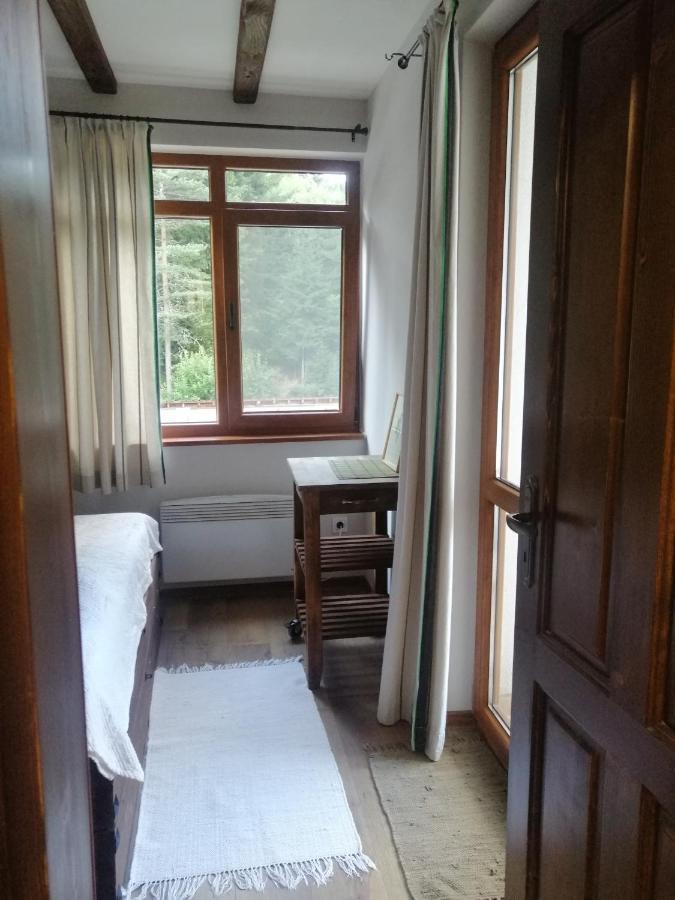 "Моето Любимо Място", Смолянски Езера - "My Favorite Place", Smolyan Lakes Eksteriør billede