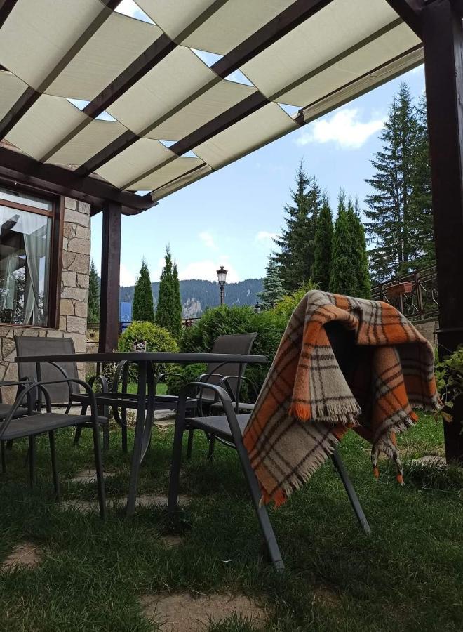 "Моето Любимо Място", Смолянски Езера - "My Favorite Place", Smolyan Lakes Eksteriør billede