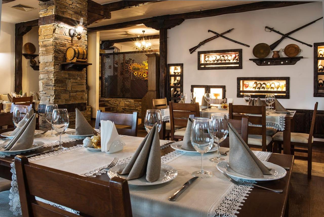 "Моето Любимо Място", Смолянски Езера - "My Favorite Place", Smolyan Lakes Eksteriør billede