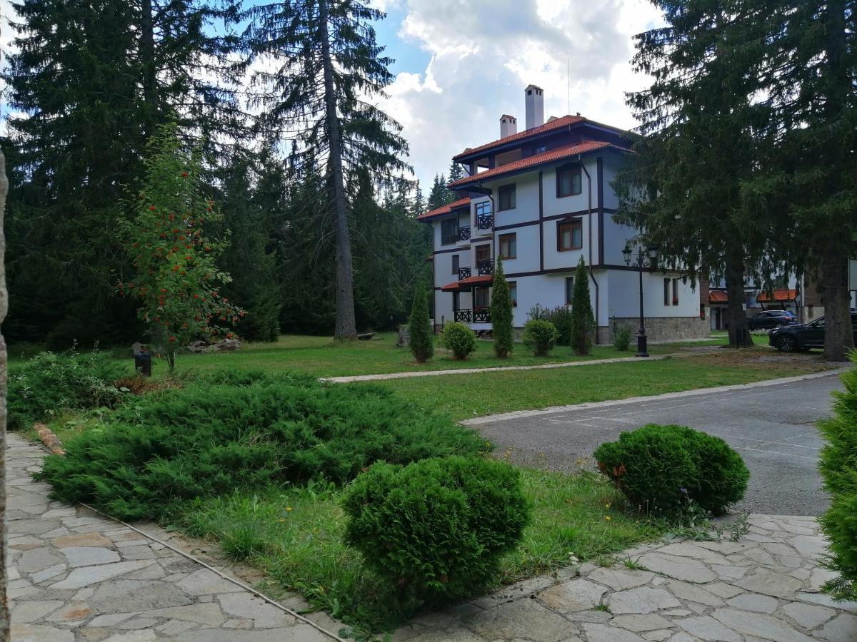 "Моето Любимо Място", Смолянски Езера - "My Favorite Place", Smolyan Lakes Eksteriør billede