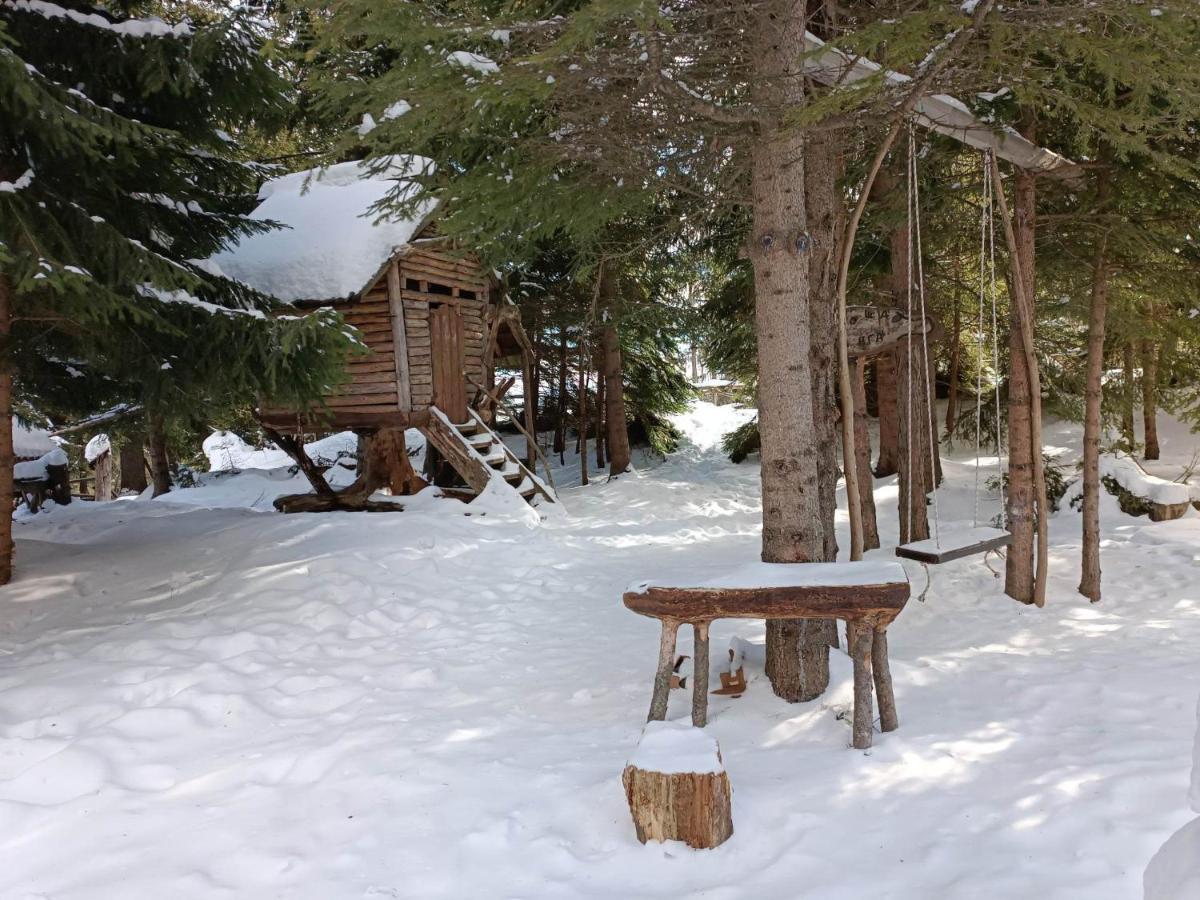 "Моето Любимо Място", Смолянски Езера - "My Favorite Place", Smolyan Lakes Eksteriør billede