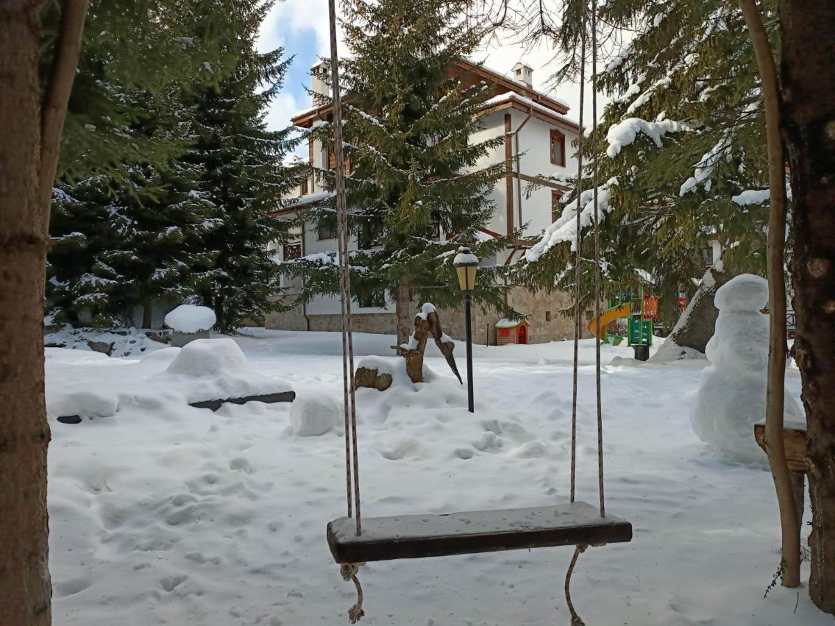 "Моето Любимо Място", Смолянски Езера - "My Favorite Place", Smolyan Lakes Eksteriør billede
